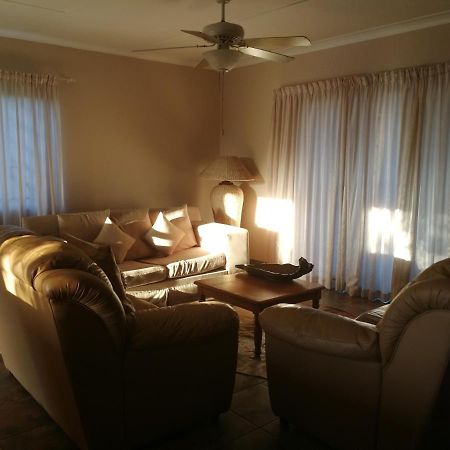 Umsinsi Cottage هلوهلوي المظهر الخارجي الصورة
